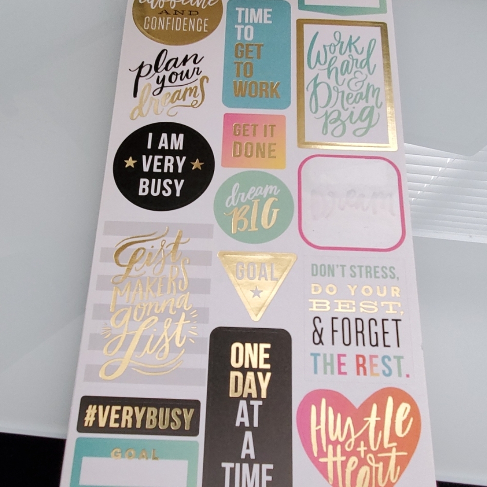 Sticker book - Picture 2 of 8